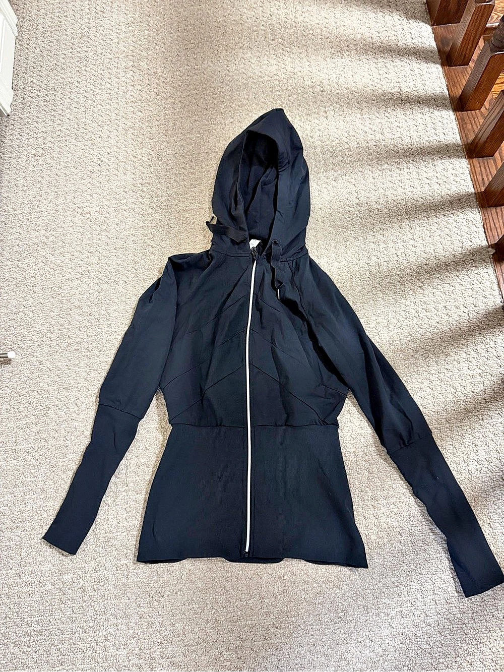 Lululemon Softstreme Cinch-Waist Jacket Black Size 4